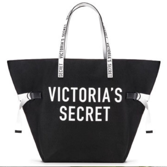 Victoria's Secret Handbags - 🛍️BEAUTIFUL VICTORIA'S SECRET TOTE.NWT